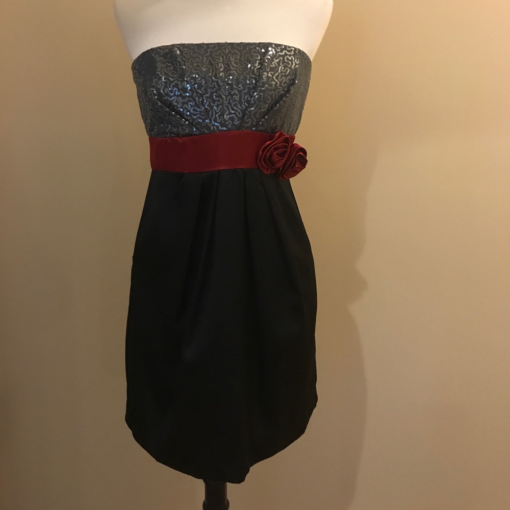 NWT Homecoming/Prom/Graduation Dress 9 Juniors